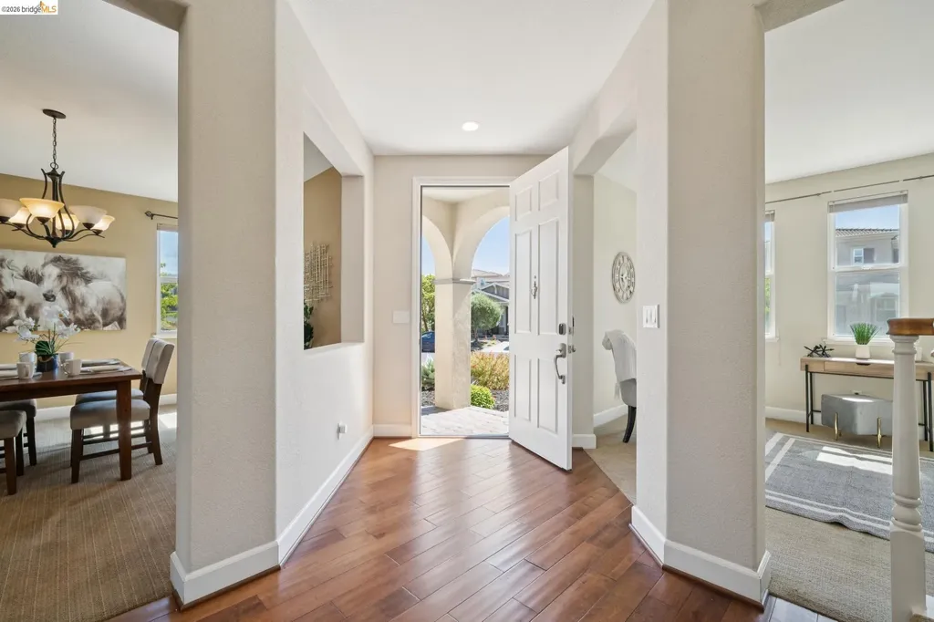 661 Stoneman Court Benicia CA 94510