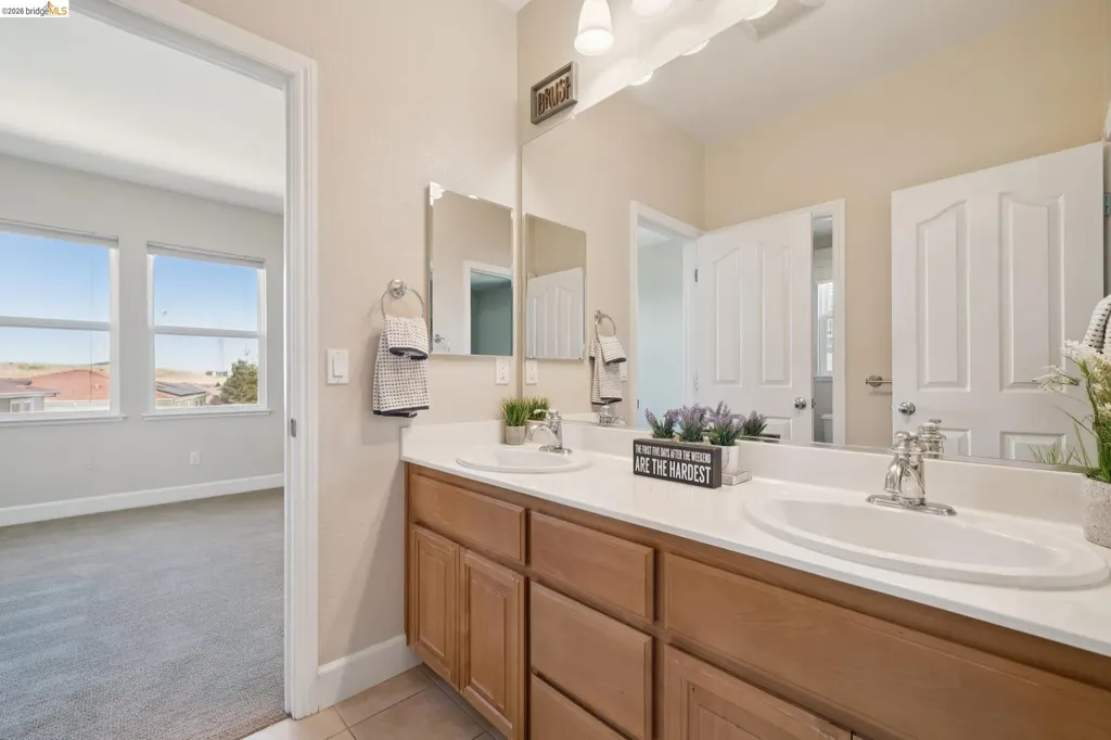 661 Stoneman Court Benicia CA 94510