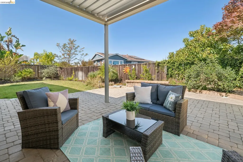 661 Stoneman Court Benicia CA 94510