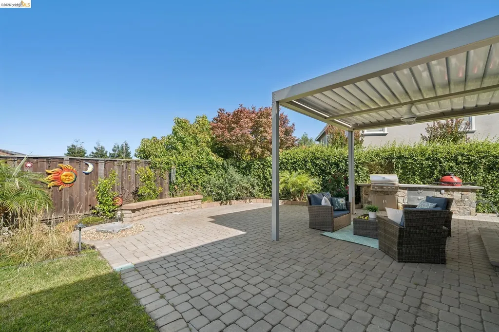 661 Stoneman Court Benicia CA 94510