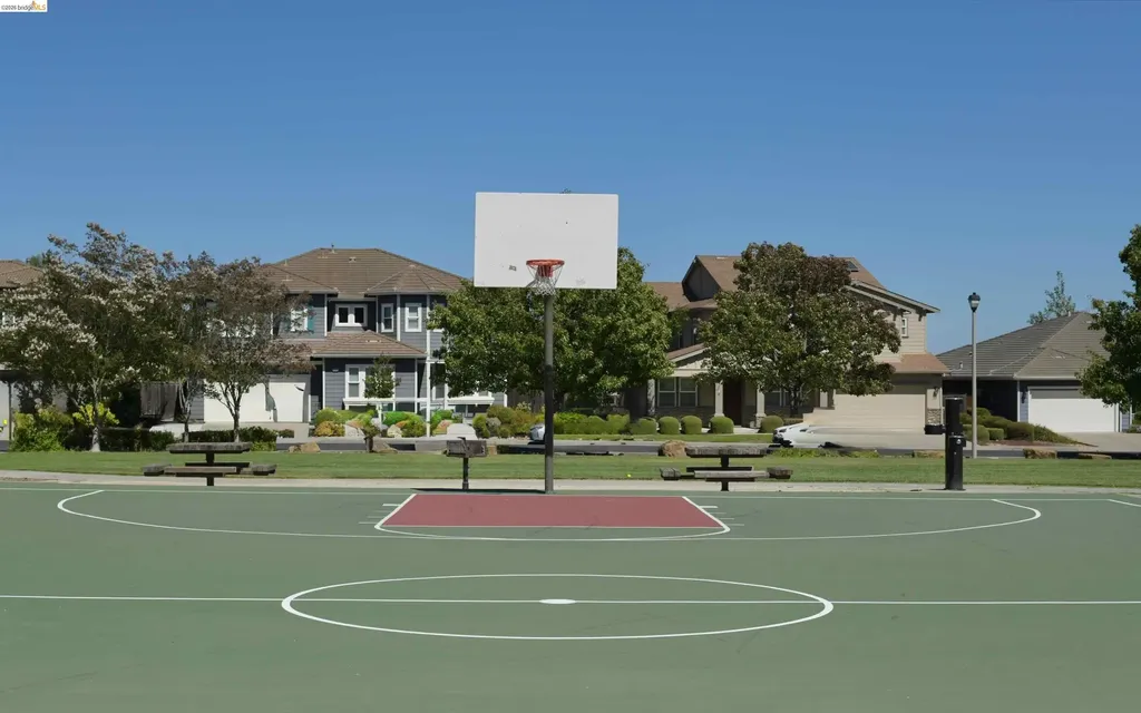 661 Stoneman Court Benicia CA 94510