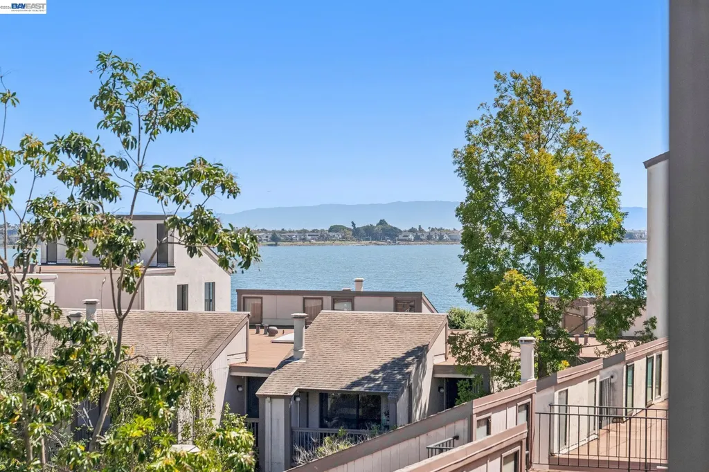 2101 Shoreline Drive Alameda CA 94501