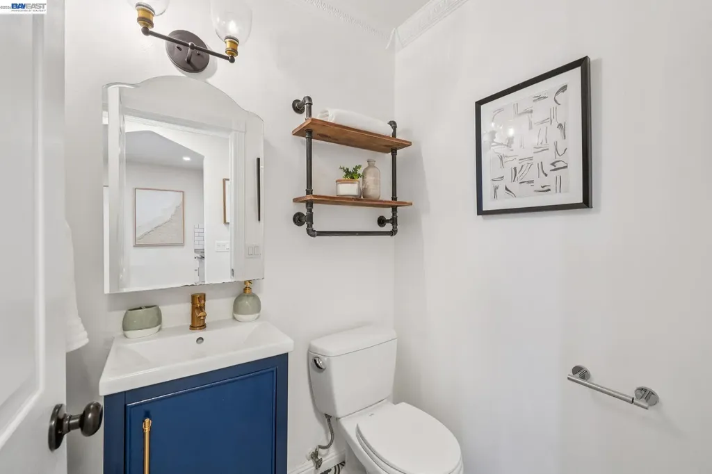 2101 Shoreline Drive Alameda CA 94501