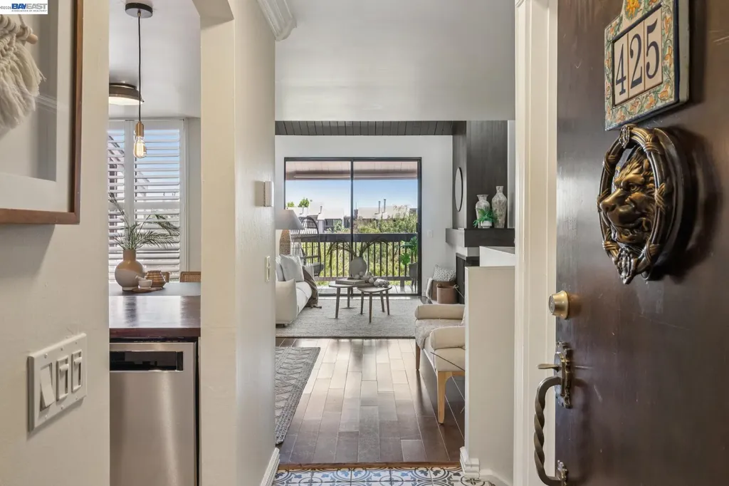 2101 Shoreline Drive Alameda CA 94501