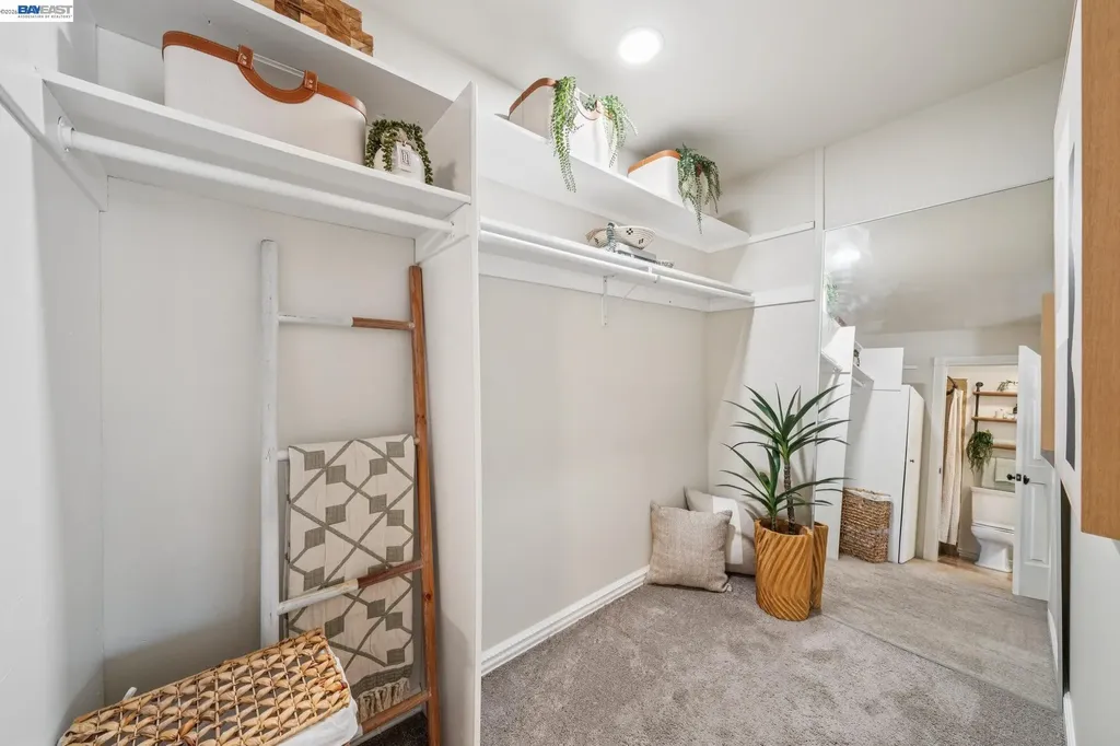 2101 Shoreline Drive Alameda CA 94501