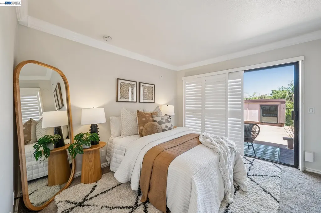 2101 Shoreline Drive Alameda CA 94501