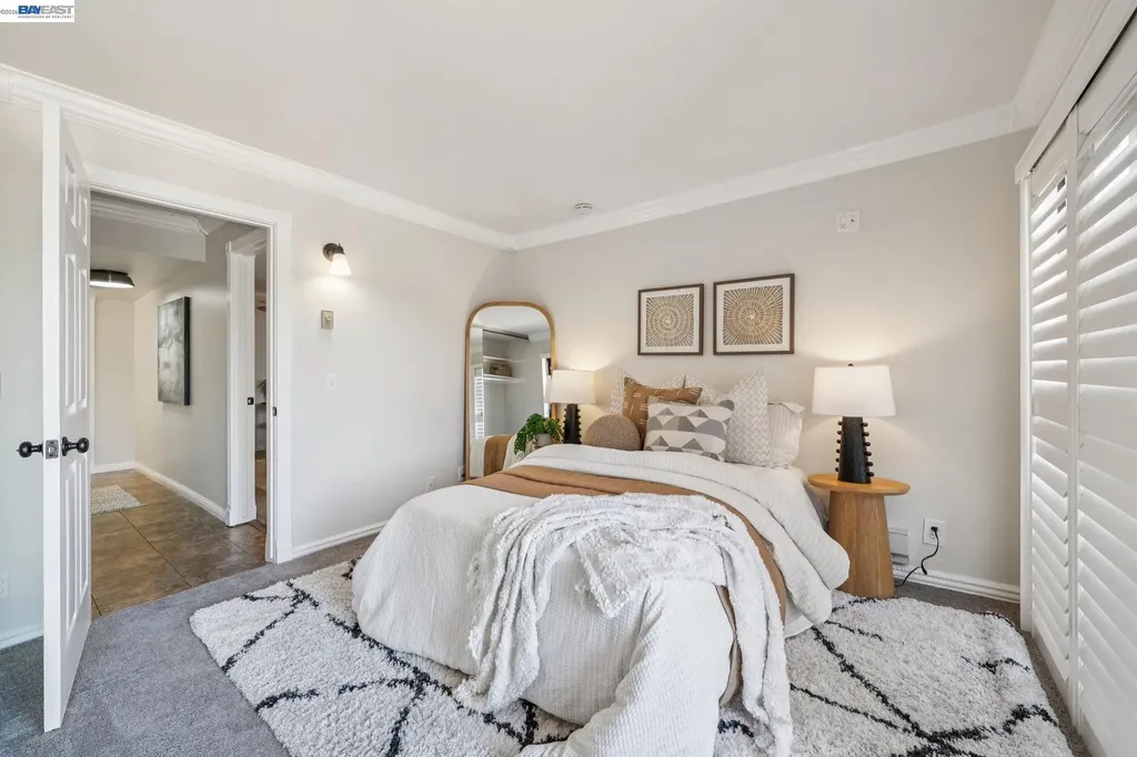 2101 Shoreline Drive Alameda CA 94501