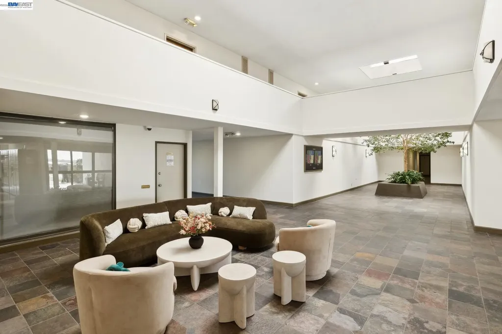 2101 Shoreline Drive Alameda CA 94501