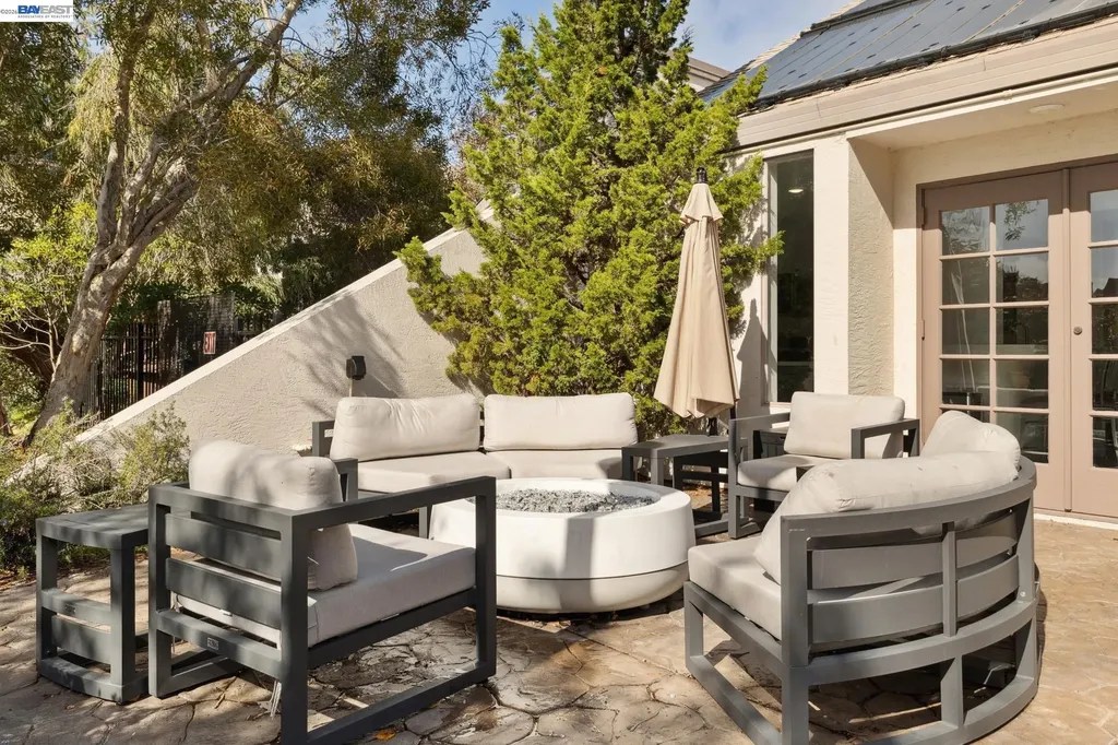 2101 Shoreline Drive Alameda CA 94501