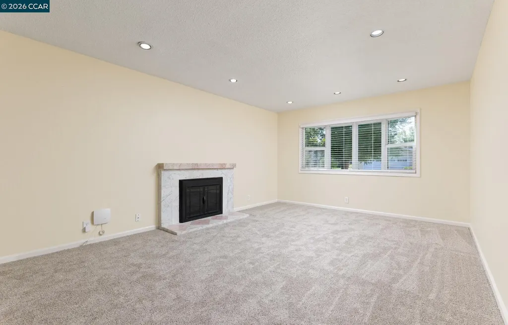 182 Hastings Avenue Vallejo CA 94589