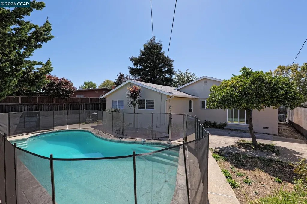182 Hastings Avenue Vallejo CA 94589