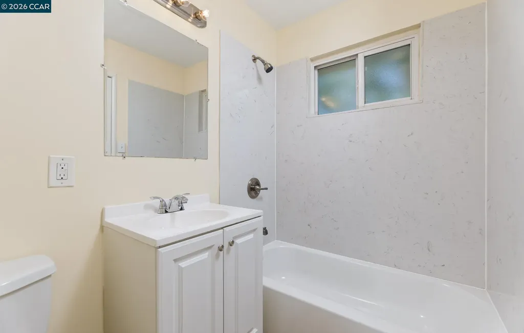 182 Hastings Avenue Vallejo CA 94589