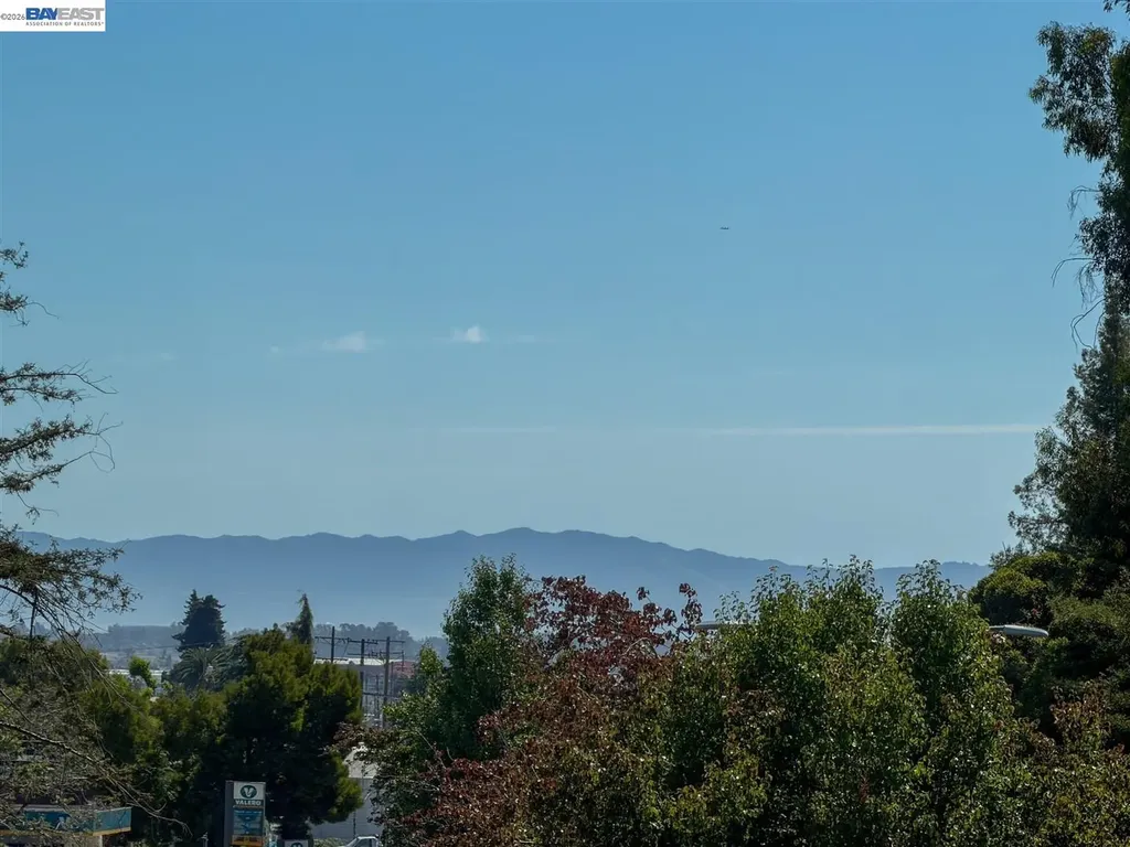 3500 Seminary Avenue Oakland CA 94605