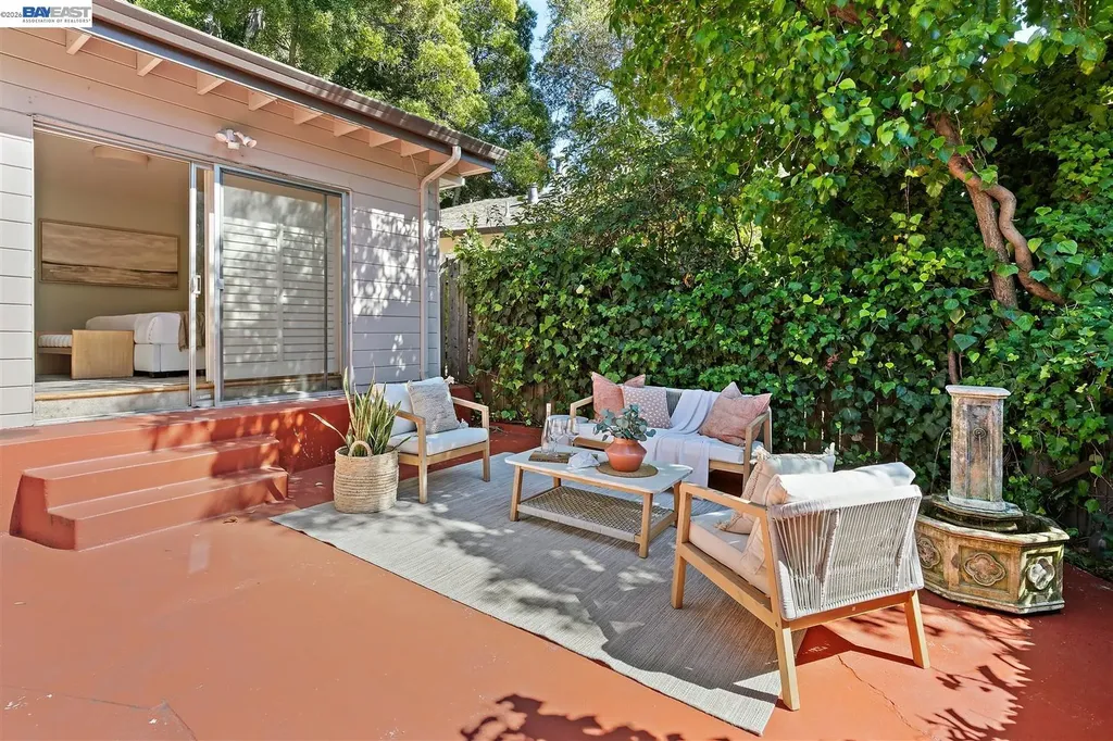 3500 Seminary Avenue Oakland CA 94605