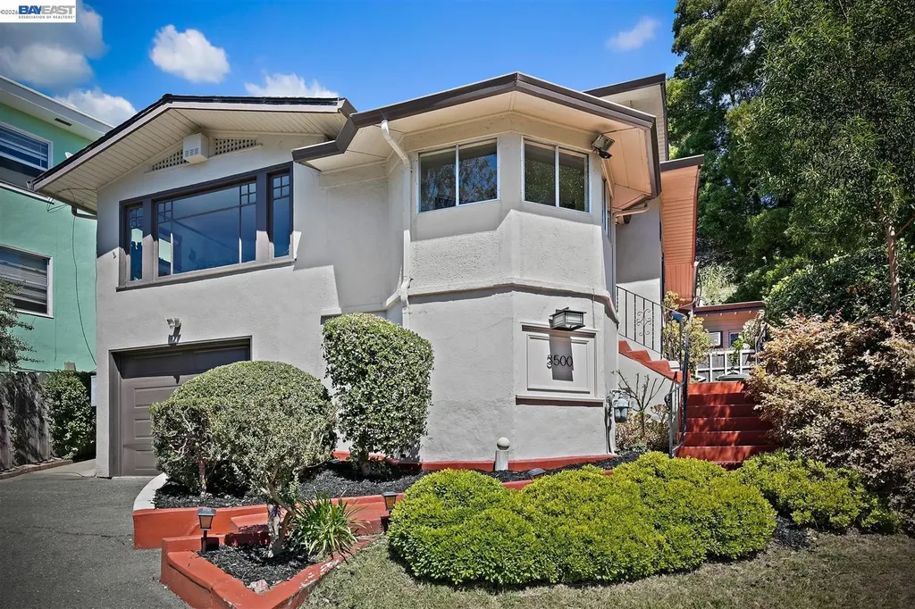 3500 Seminary Avenue Oakland CA 94605