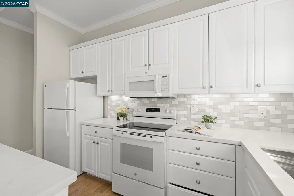 1525-1527 Lillian Street Crockett CA 94525
