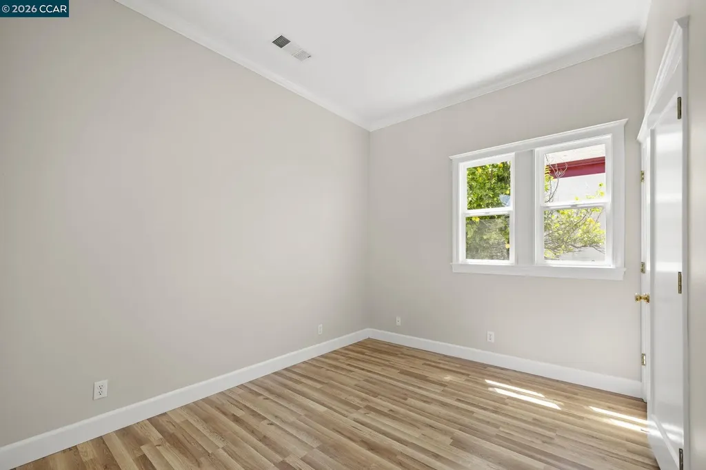 1525-1527 Lillian Street Crockett CA 94525