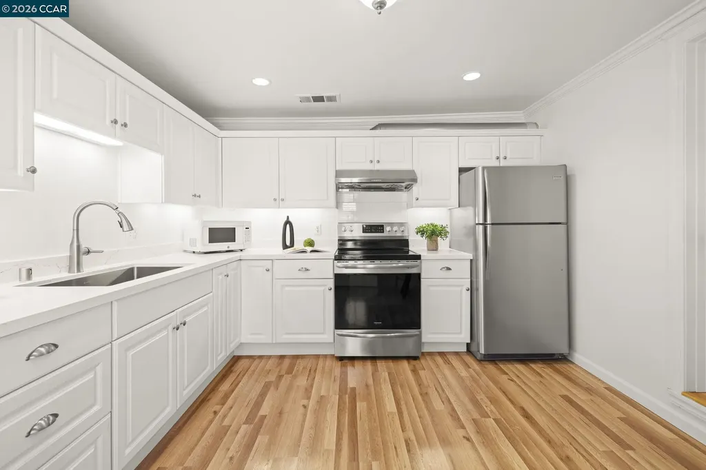 1525-1527 Lillian Street Crockett CA 94525
