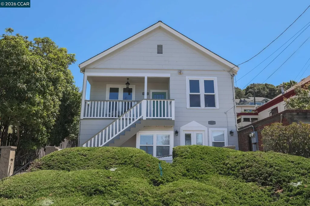 1525-1527 Lillian Street Crockett CA 94525