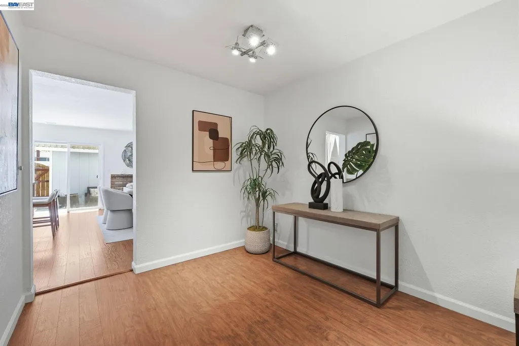 1486 Newhall Parkway Concord CA 94521