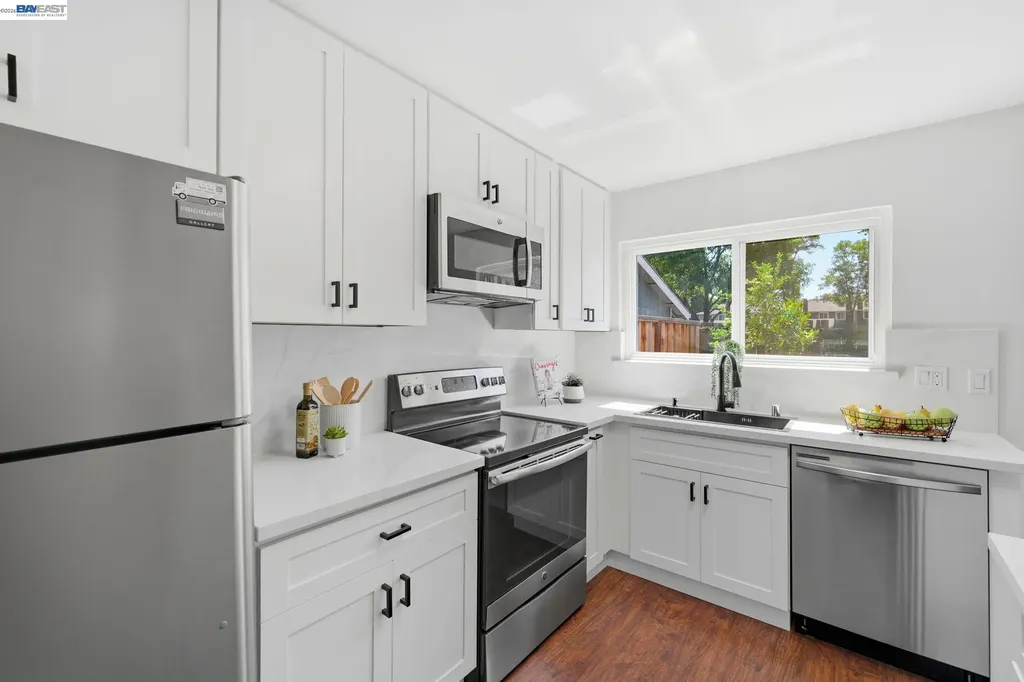 1486 Newhall Parkway Concord CA 94521