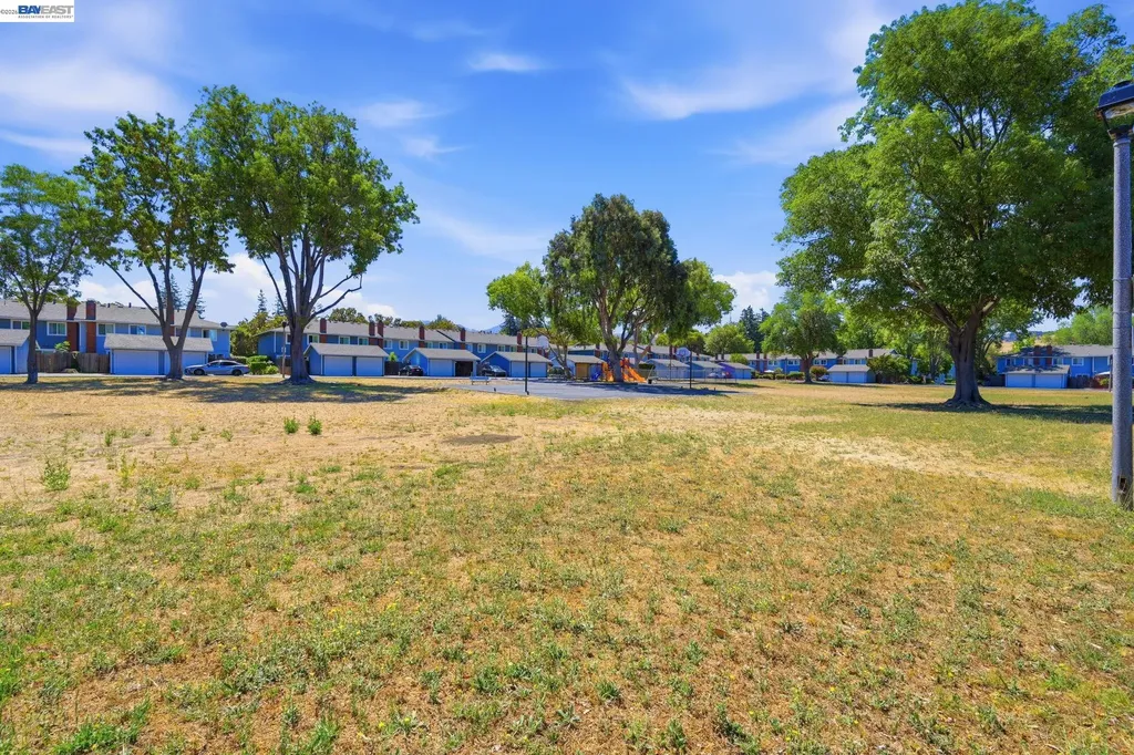 1486 Newhall Parkway Concord CA 94521
