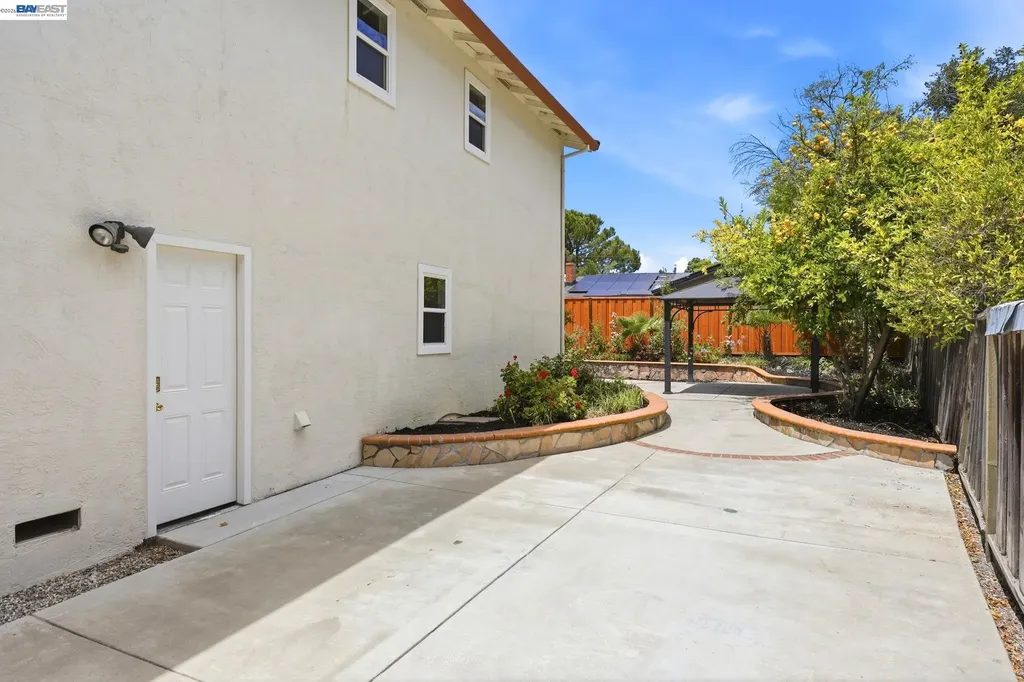 104 Scarboro Place San Ramon CA 94583
