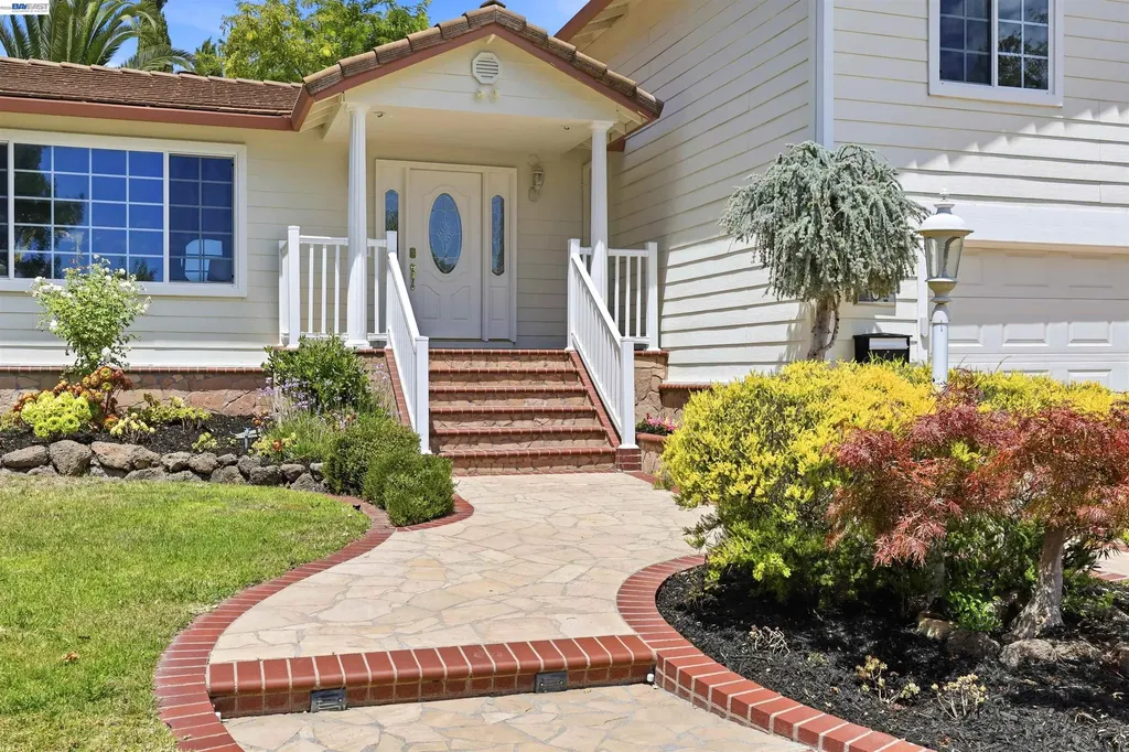 104 Scarboro Place San Ramon CA 94583