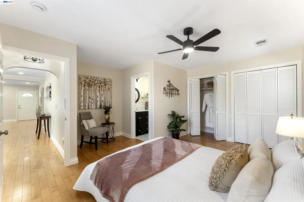 18747 Sandy Road Castro Valley CA 94546