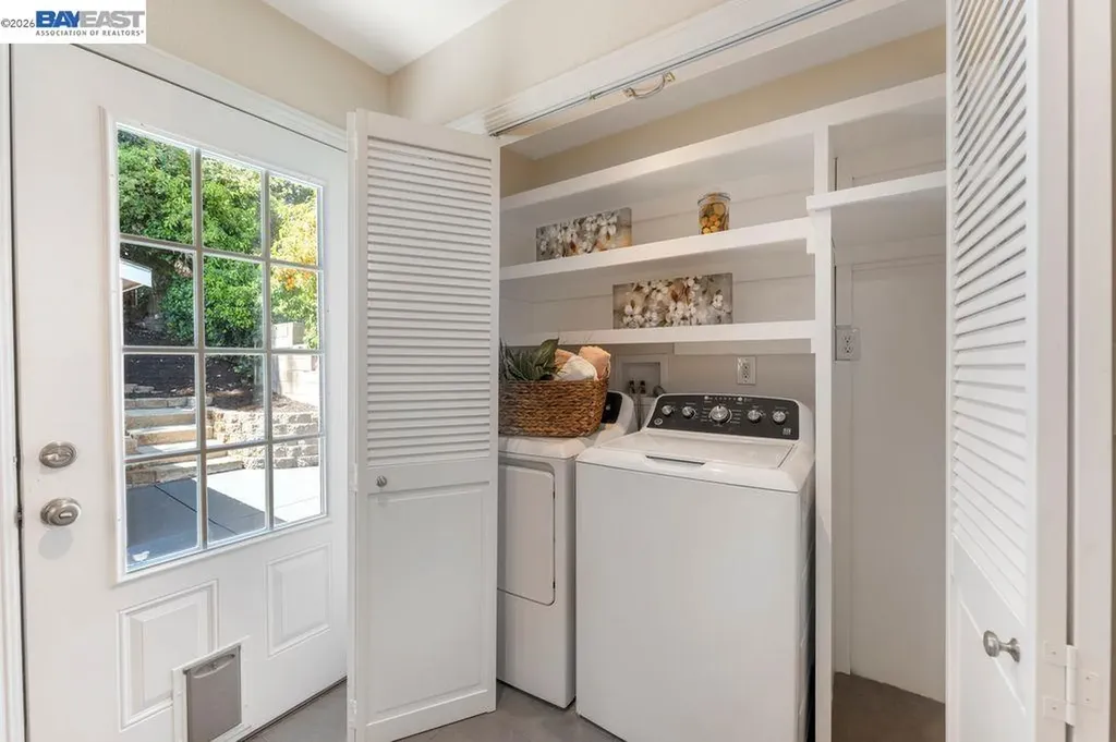 18747 Sandy Road Castro Valley CA 94546