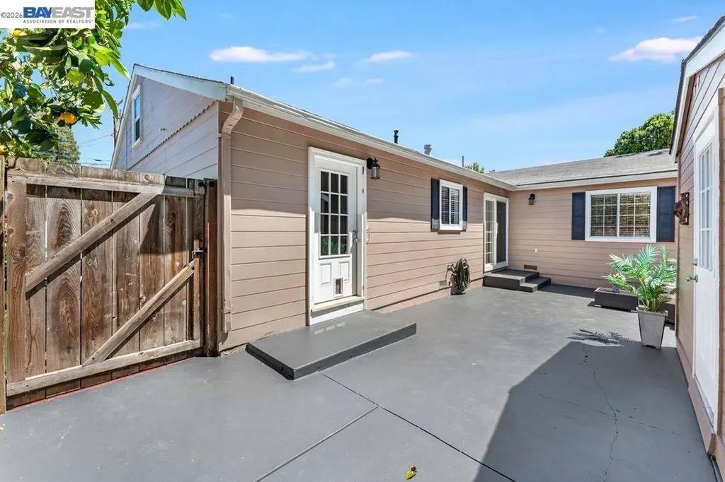 18747 Sandy Road Castro Valley CA 94546