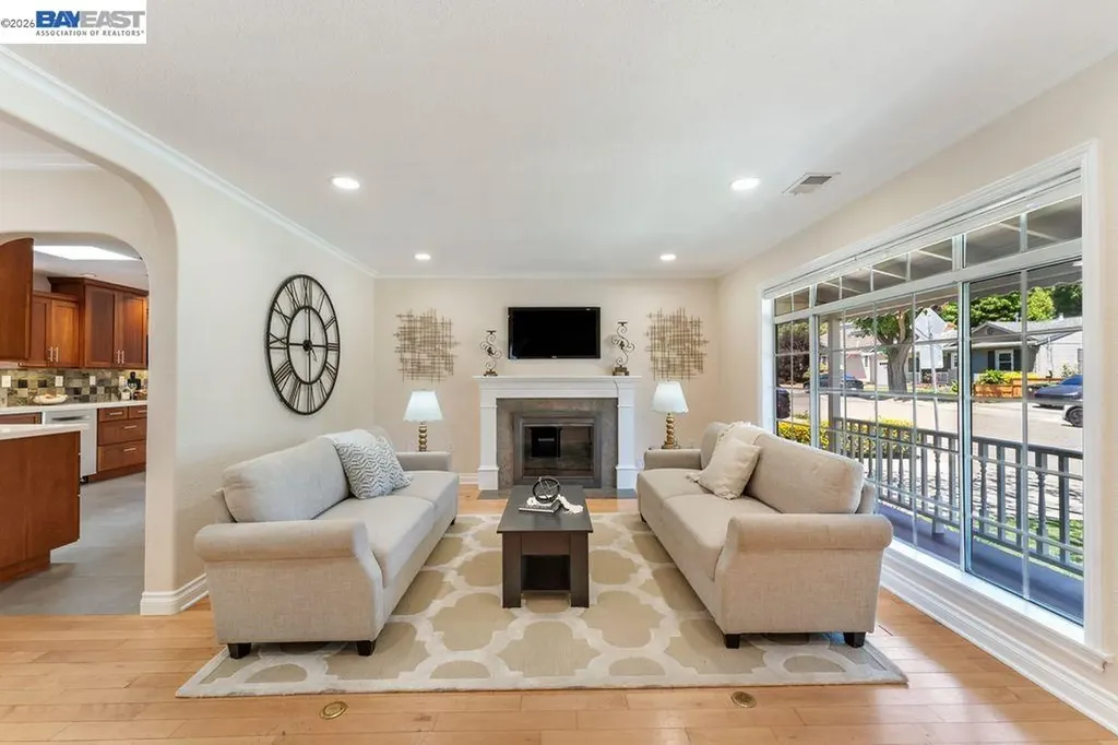 18747 Sandy Road Castro Valley CA 94546