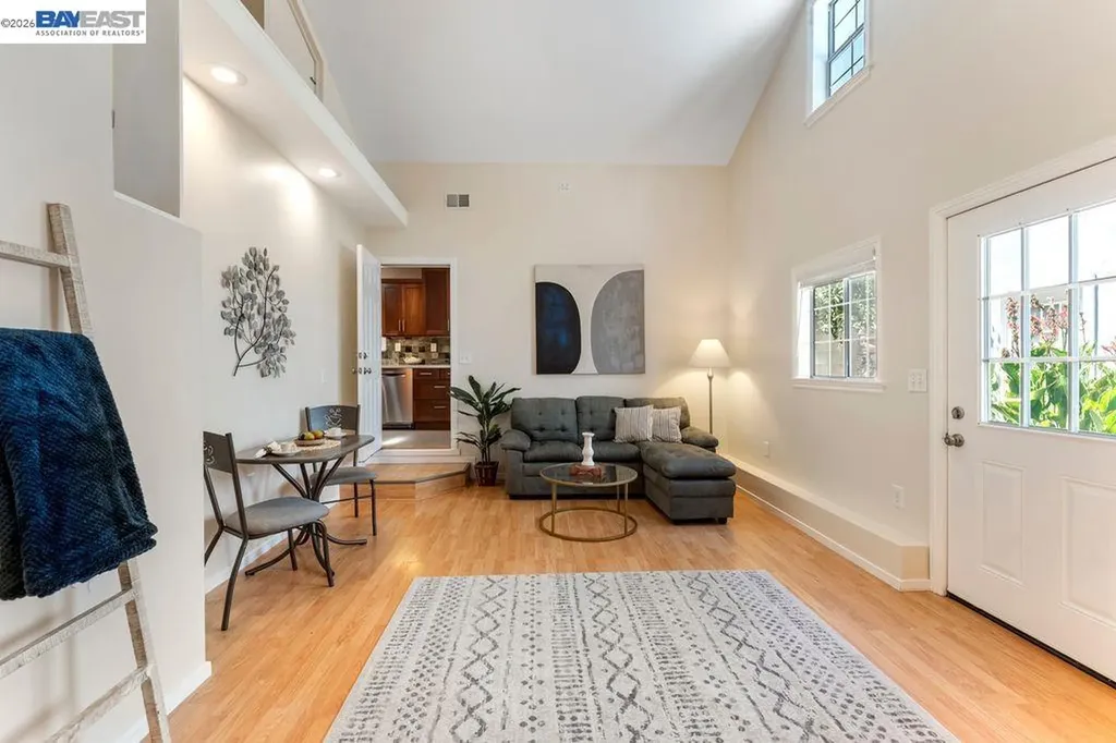 18747 Sandy Road Castro Valley CA 94546