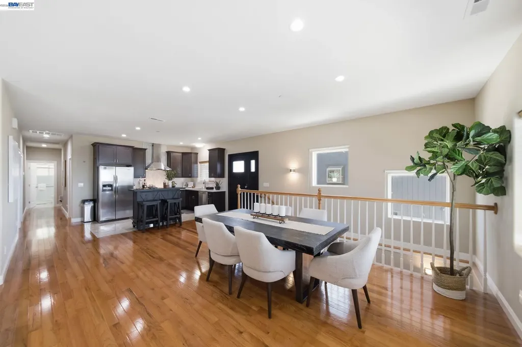 17208 President Drive Castro Valley CA 94546