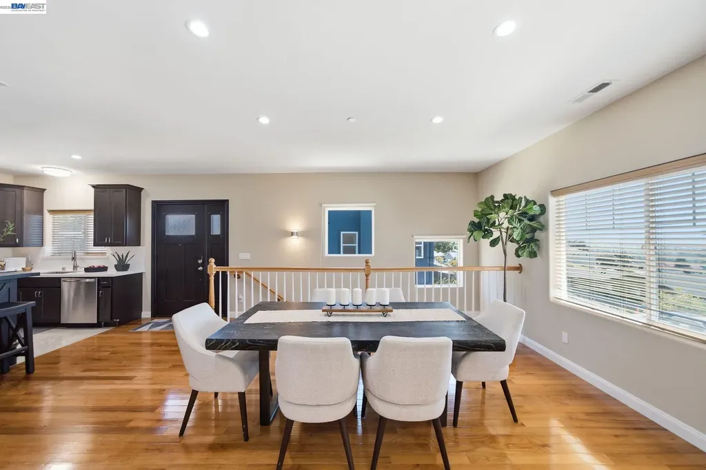 17208 President Drive Castro Valley CA 94546