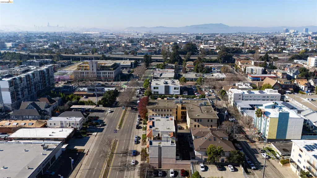 425 28th Street Oakland CA 94609