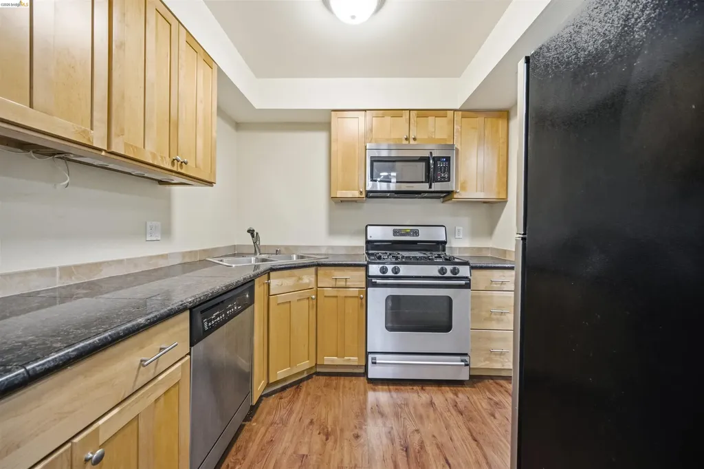 425 28th Street Oakland CA 94609