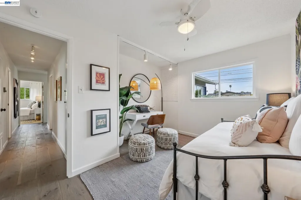 429 Harbor Light Road Alameda CA 94501