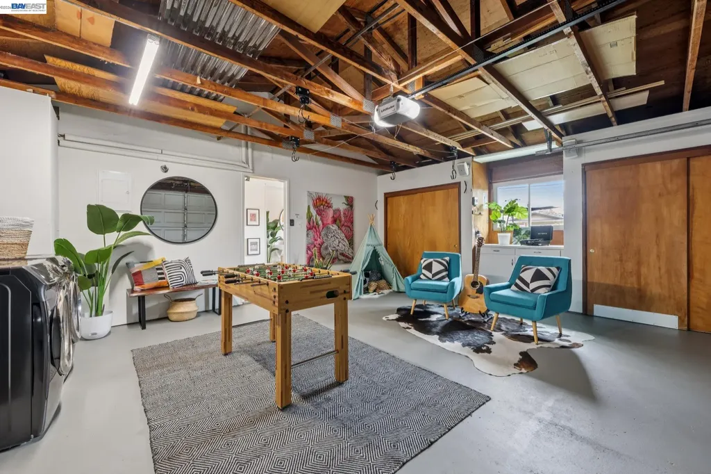 429 Harbor Light Road Alameda CA 94501