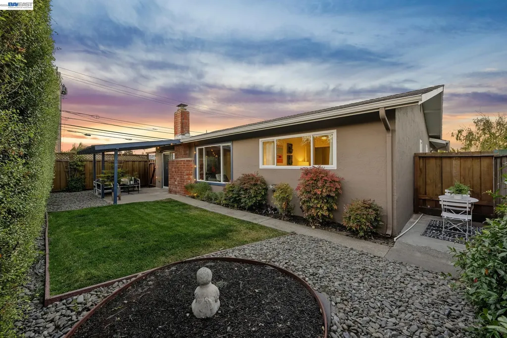 429 Harbor Light Road Alameda CA 94501