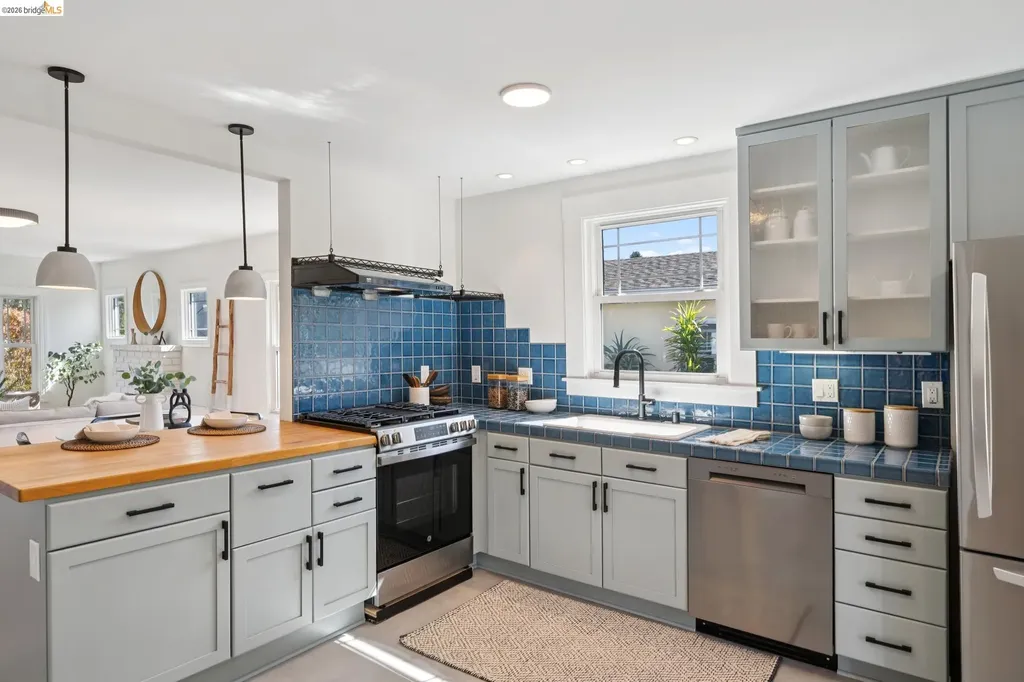 1615 Buena Avenue Berkeley CA 94703