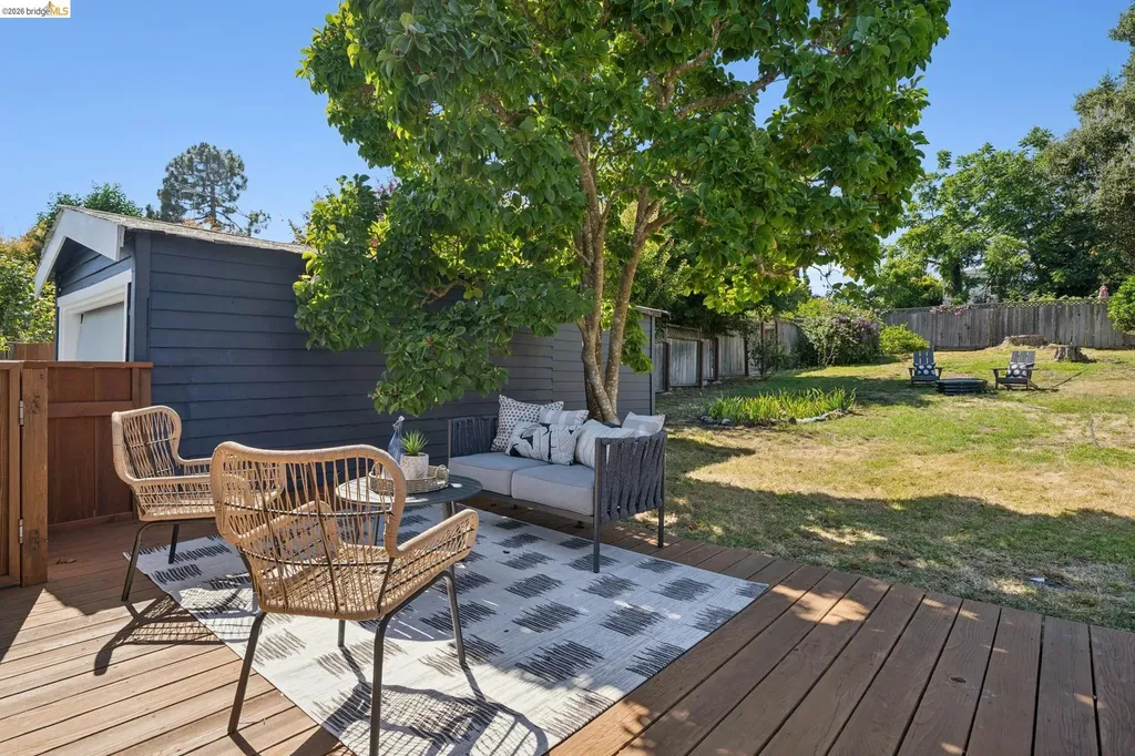 1615 Buena Avenue Berkeley CA 94703