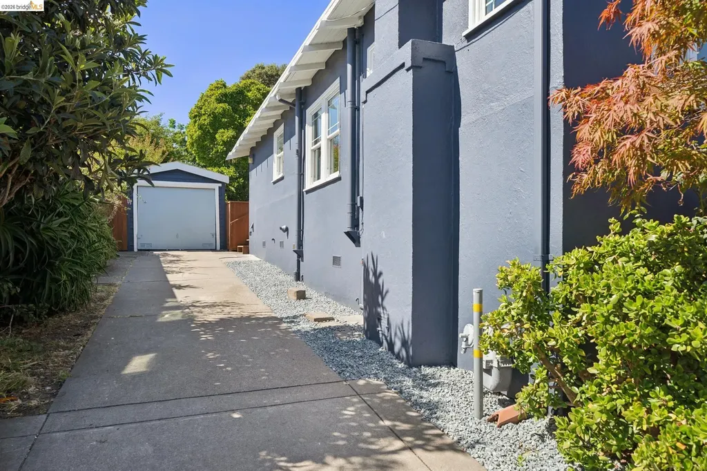 1615 Buena Avenue Berkeley CA 94703