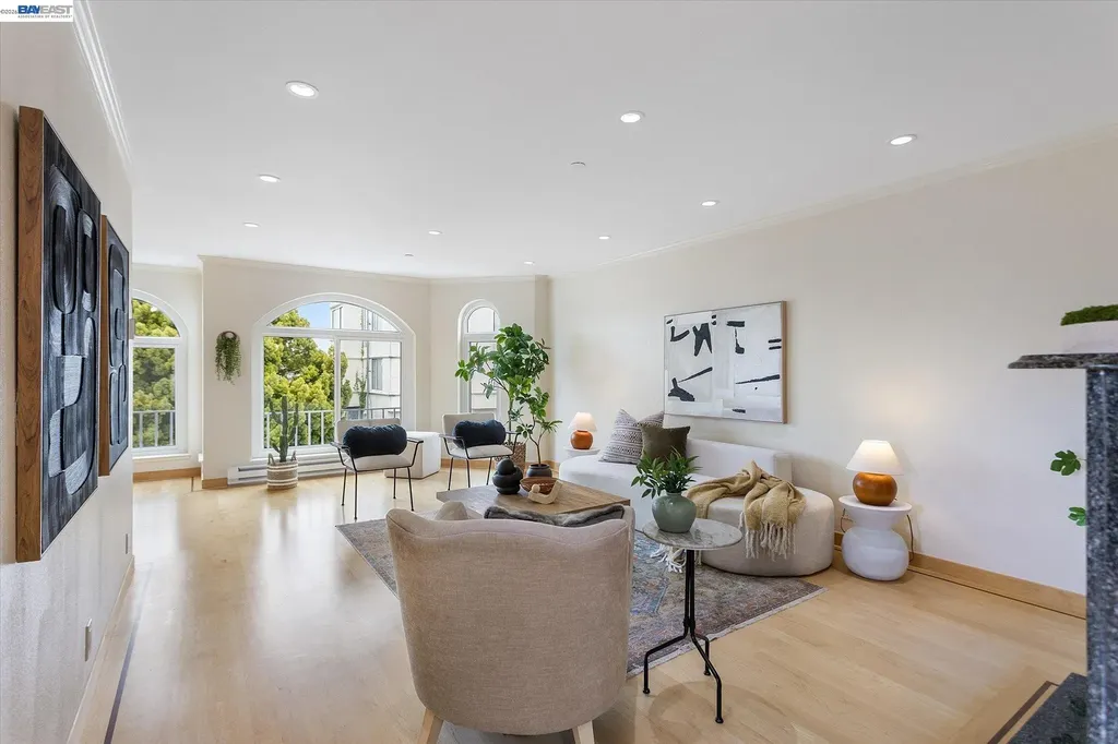 20 Dorado Terrace San Francisco CA 94112