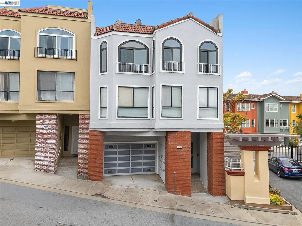20 Dorado Terrace San Francisco CA 94112