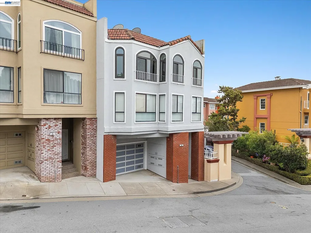 20 Dorado Terrace San Francisco CA 94112