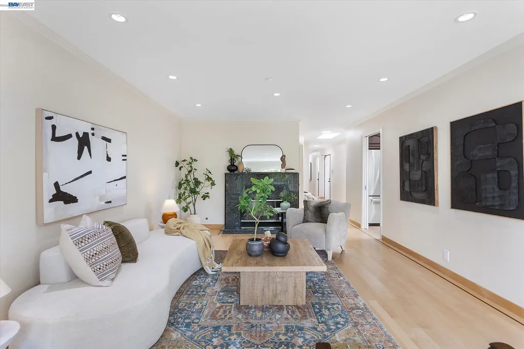 20 Dorado Terrace San Francisco CA 94112
