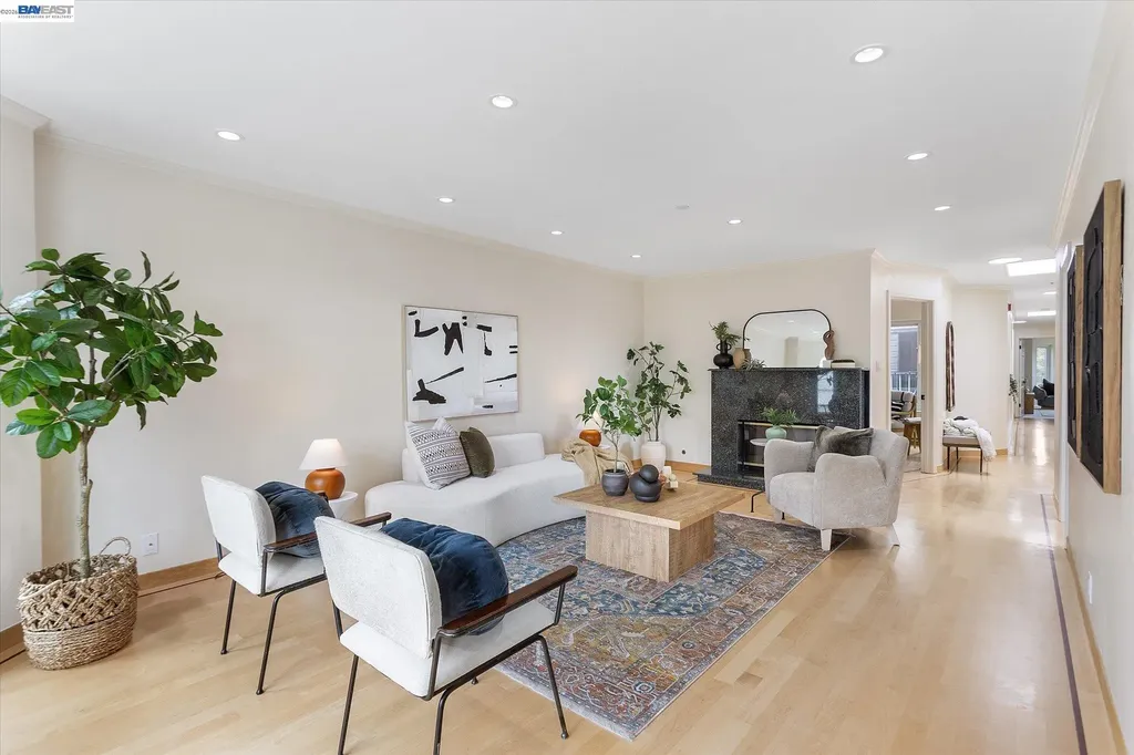 20 Dorado Terrace San Francisco CA 94112