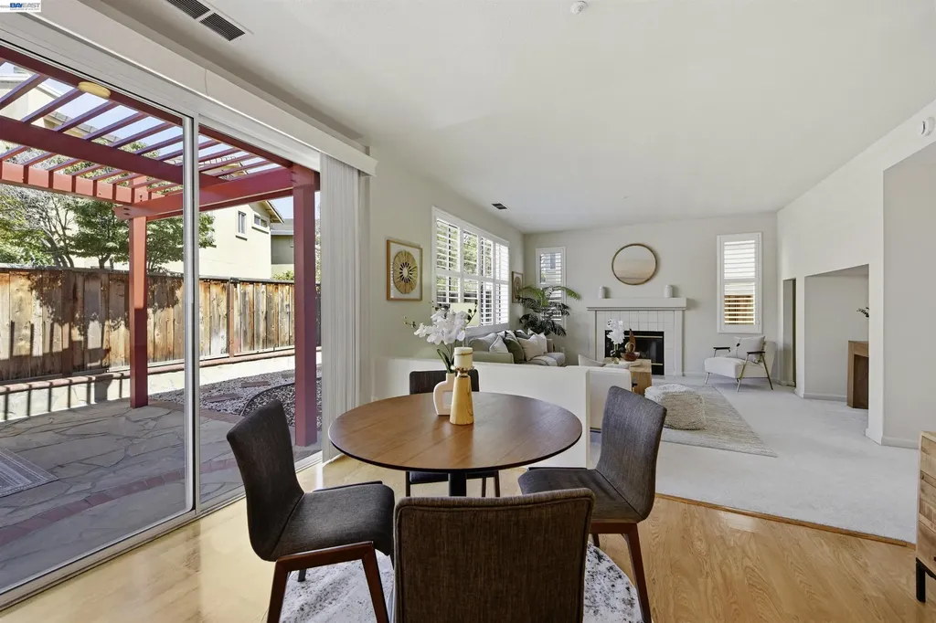 1881 Serpentine Drive Union City CA 94587