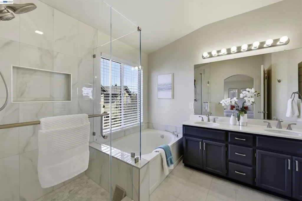 1881 Serpentine Drive Union City CA 94587
